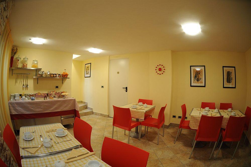 Santa Caterina Hotel Bergamo Ngoại thất bức ảnh